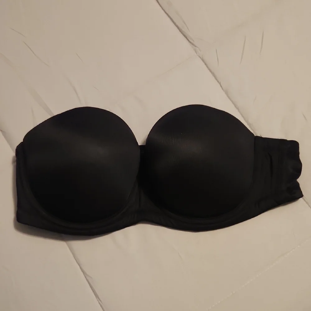 Cacique Elegant Black Strapless Bra 38C - Picture 1 of 5